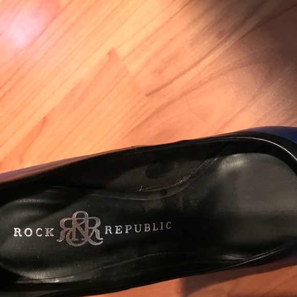 Rock & Re - Picture 5 of 5